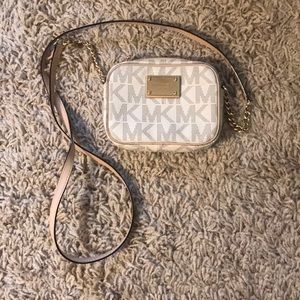 MICHAEL KORS MINI VANILLA CROSSBODY
